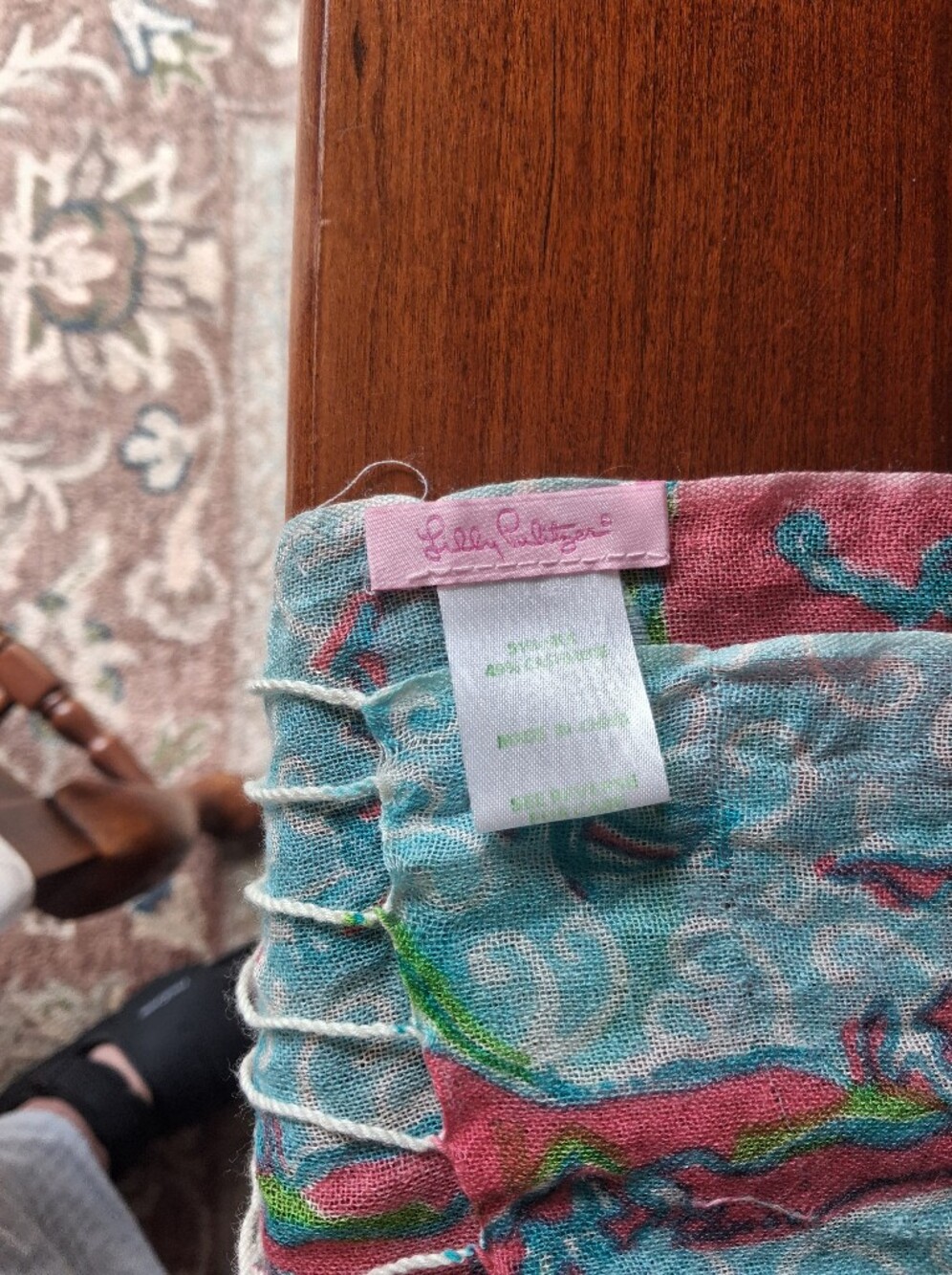 Lilly Pulitzer Murfee Scarf "Lilly Loves Cape Cod" Silk/cashmere GUC - Picture 3 of 9